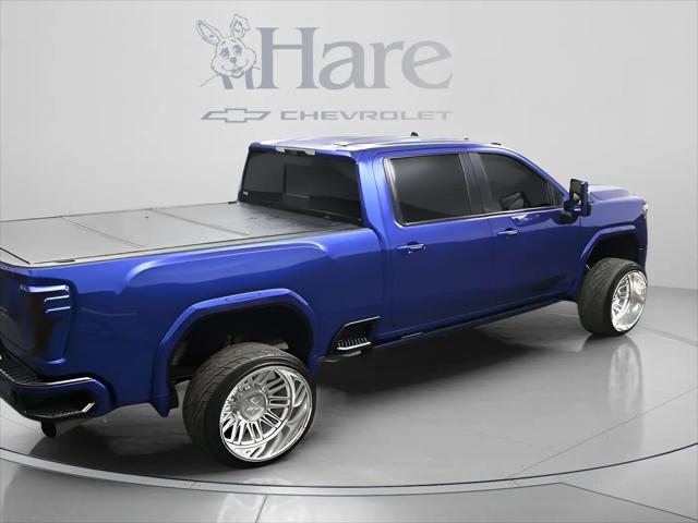2025 GMC Sierra 2500HD 4WD Crew Cab Standard Bed Denali