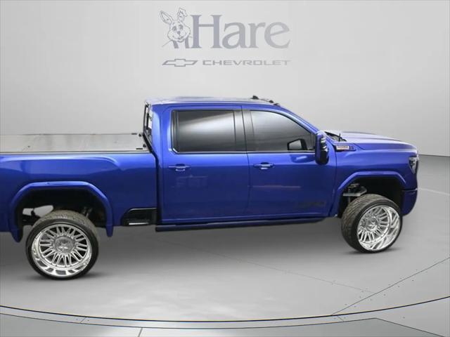 2025 GMC Sierra 2500HD 4WD Crew Cab Standard Bed Denali