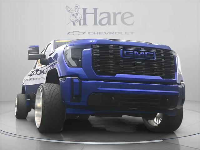 2025 GMC Sierra 2500HD 4WD Crew Cab Standard Bed Denali