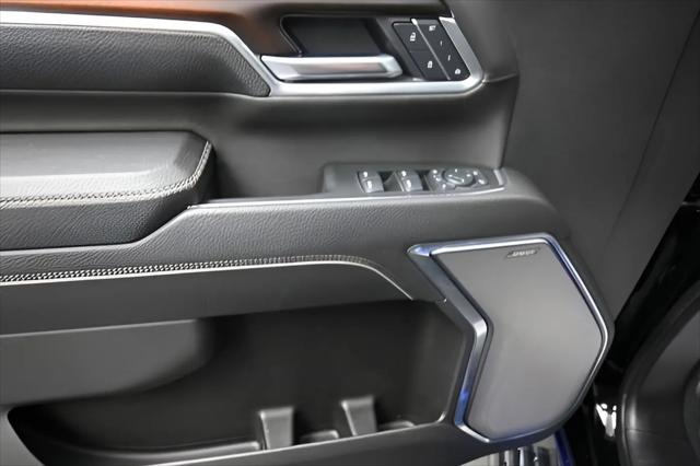 2025 GMC Sierra 2500HD 4WD Crew Cab Standard Bed Denali