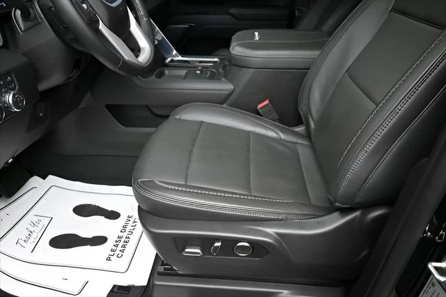 2025 GMC Sierra 2500HD 4WD Crew Cab Standard Bed Denali