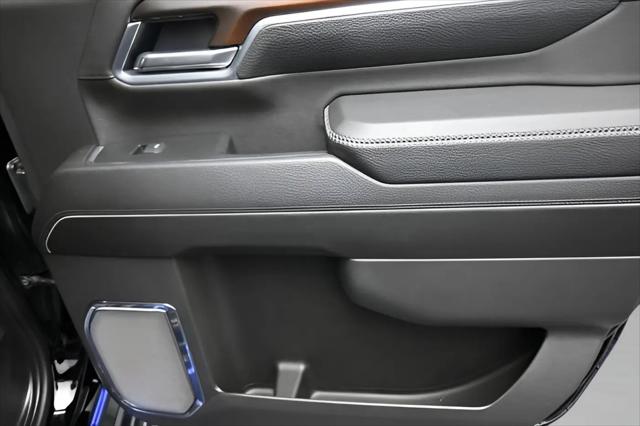 2025 GMC Sierra 2500HD 4WD Crew Cab Standard Bed Denali
