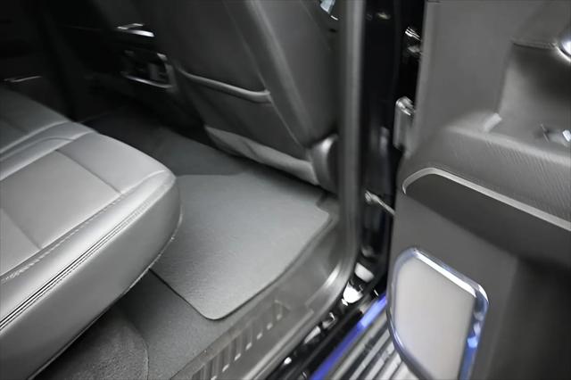 2025 GMC Sierra 2500HD 4WD Crew Cab Standard Bed Denali