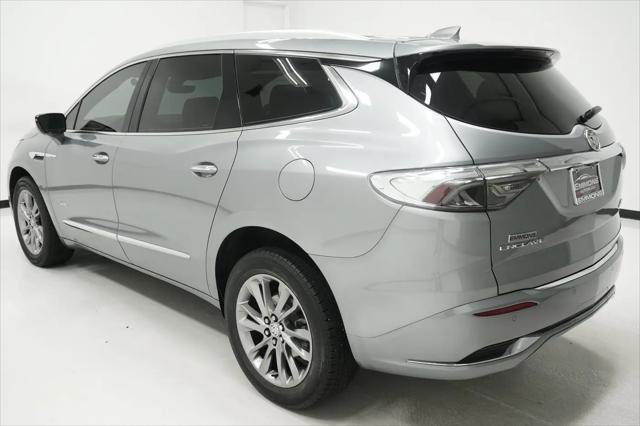 2024 Buick Enclave Avenir FWD