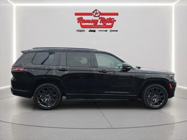 2025 Jeep Grand Cherokee L Summit Reserve 4x4