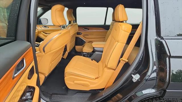 2025 Jeep Grand Cherokee L Summit Reserve 4x4