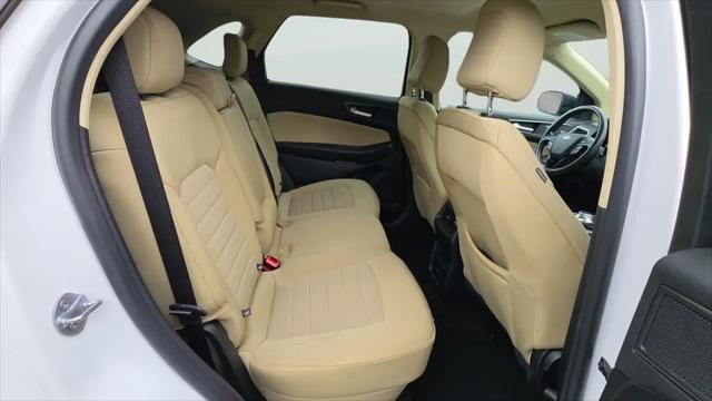 2023 Ford Edge SE