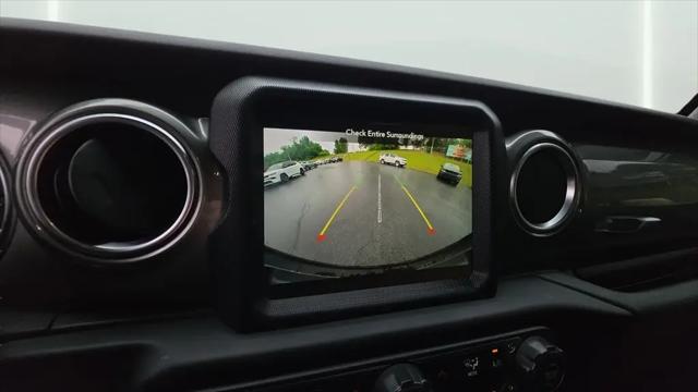 2023 Jeep Wrangler 4-Door Sahara 4x4