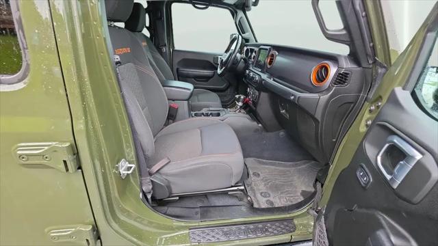 2022 Jeep Gladiator Sport