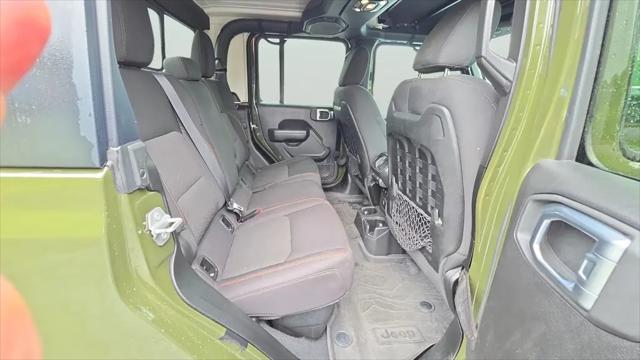 2022 Jeep Gladiator Sport