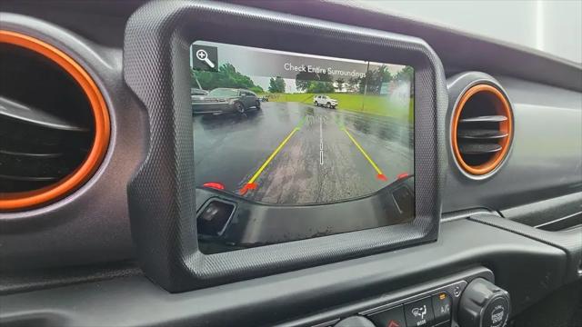 2022 Jeep Gladiator Sport