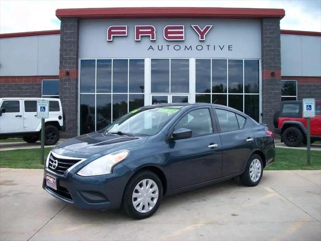 2016 Nissan Versa 1.6 SV for sale in Muskego, WI