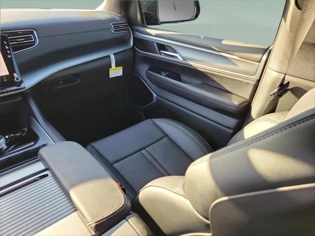 2026 Jeep Grand Wagoneer Limited Altitude 4x4