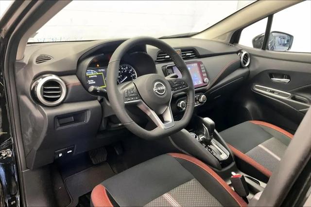2025 Nissan Versa 1.6 SR