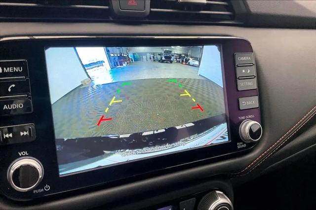 2025 Nissan Versa 1.6 SR