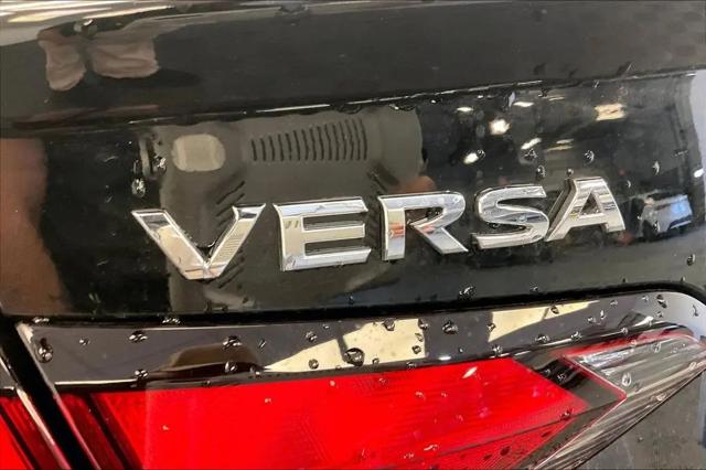 2025 Nissan Versa 1.6 SR