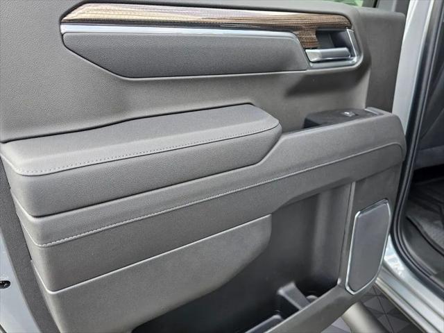 2026 Chevrolet Silverado 1500 4WD Crew Cab Short Bed RST
