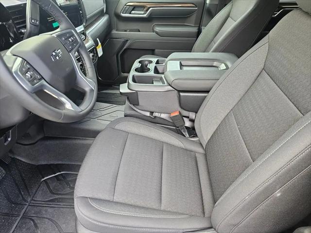 2026 Chevrolet Silverado 1500 4WD Crew Cab Short Bed RST