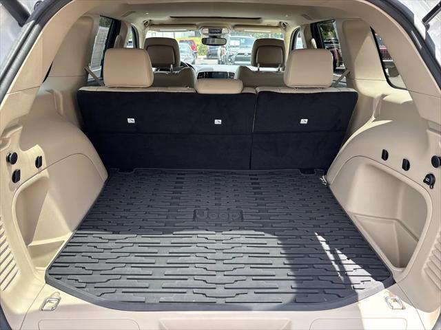 2021 Jeep Grand Cherokee Limited 4x2