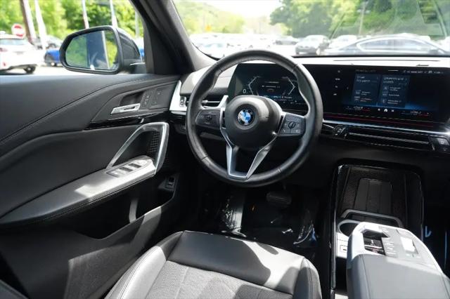 2025 BMW X2 xDrive28i