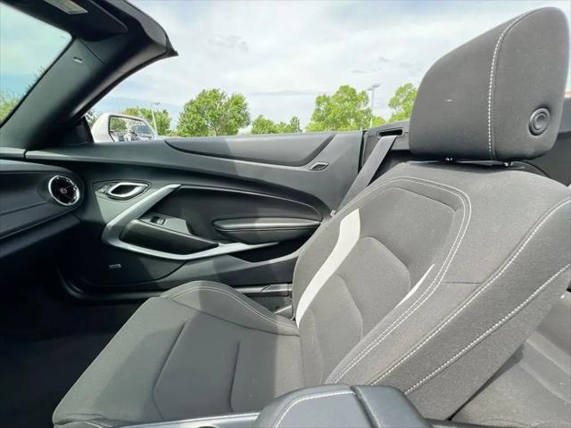 2023 Chevrolet Camaro RWD Convertible 1LT