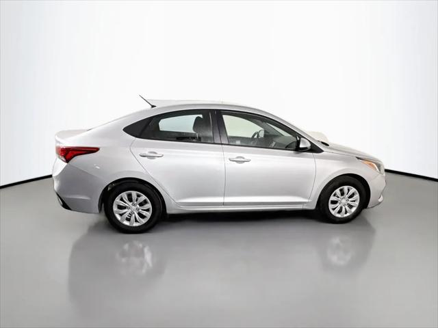 2019 Hyundai Accent SE