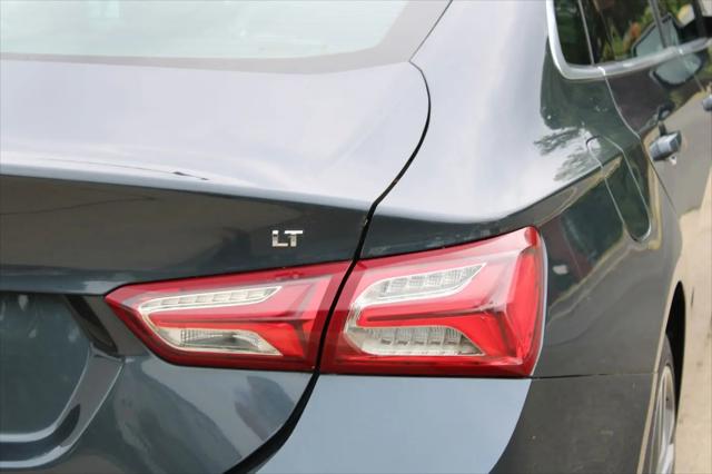 2021 Chevrolet Malibu FWD LT