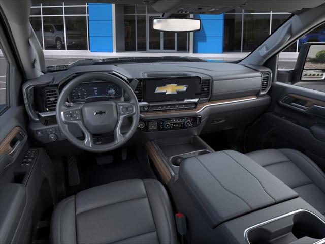 2026 Chevrolet Silverado 2500HD Crew Cab, Standard Bed, LT, 4WD