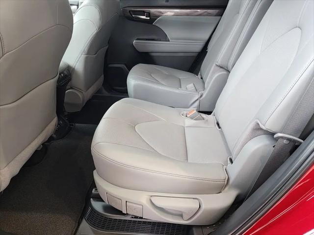 2026 Toyota Highlander Hybrid Limited