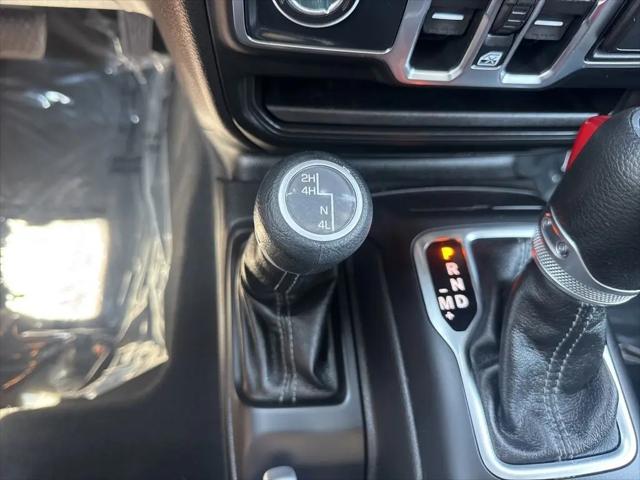 2025 Jeep Wrangler 4-Door Summit 4x4