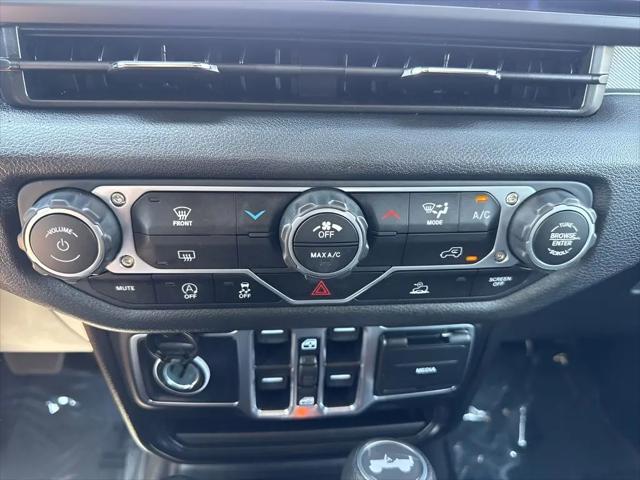 2025 Jeep Wrangler 4-Door Summit 4x4