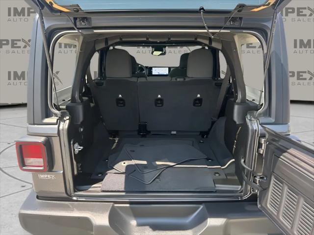 2025 Jeep Wrangler 4-Door Summit 4x4