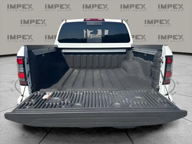 2025 Nissan Frontier Crew Cab SV 4x2