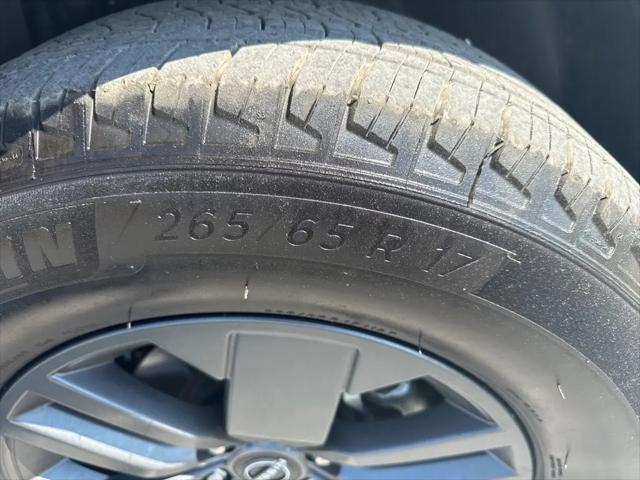 2025 Nissan Frontier Crew Cab SV 4x2