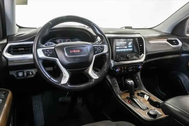 2017 GMC Acadia SLE-2