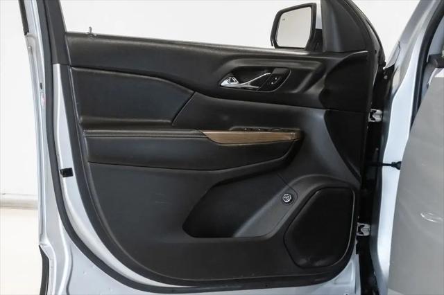 2017 GMC Acadia SLE-2