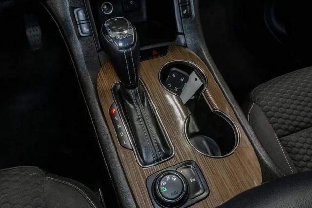 2017 GMC Acadia SLE-2