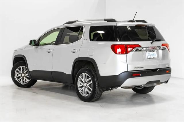 2017 GMC Acadia SLE-2