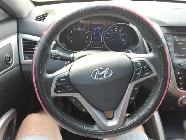 2012 Hyundai Veloster Base w/Red/Black