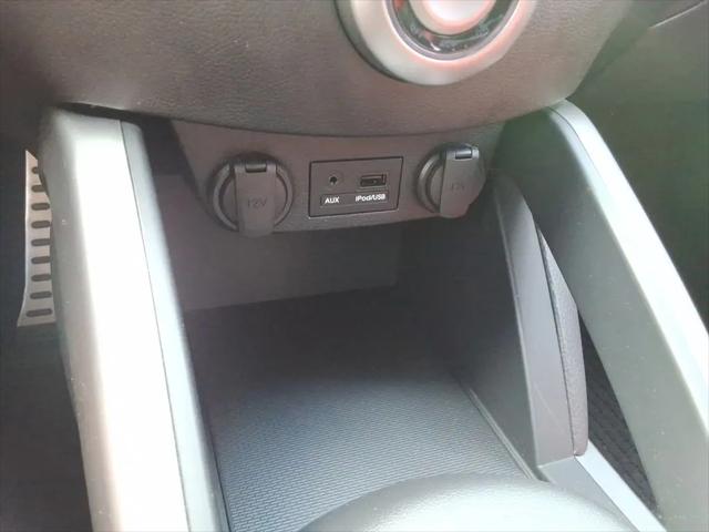 2012 Hyundai Veloster Base w/Red/Black