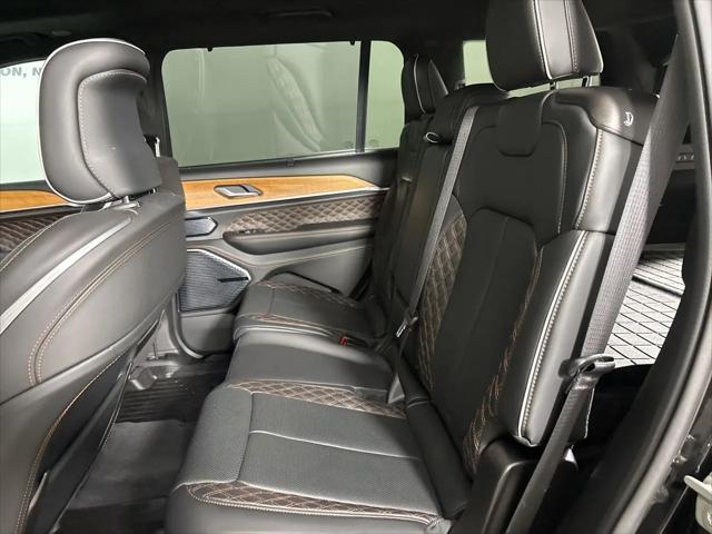 2023 Jeep Grand Cherokee L Summit Reserve 4x4