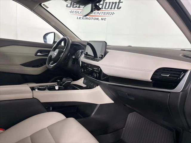 2023 Nissan Rogue SL Intelligent AWD