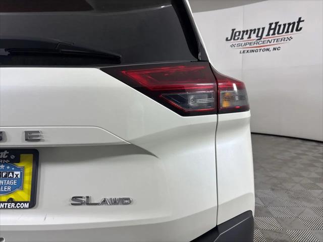2023 Nissan Rogue SL Intelligent AWD
