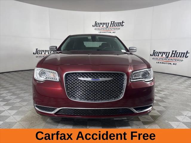 2020 Chrysler 300 Touring