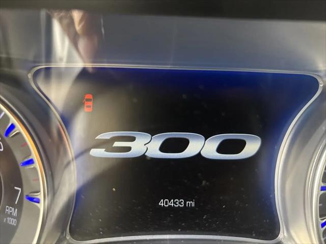 2020 Chrysler 300 Touring