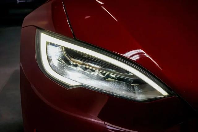 2022 Tesla Model S Dual Motor All-Wheel Drive