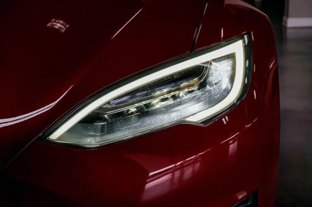 2022 Tesla Model S Dual Motor All-Wheel Drive