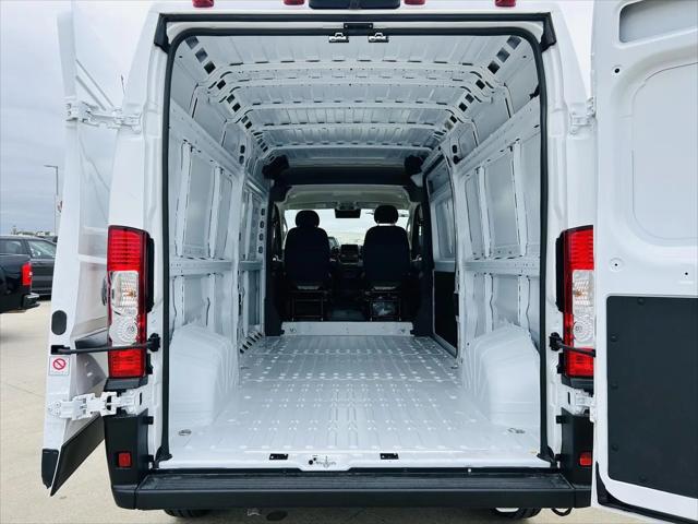 2026 Ram ProMaster 2500 Cargo Van Tradesman High Roof 159" WB w/Pass Seat