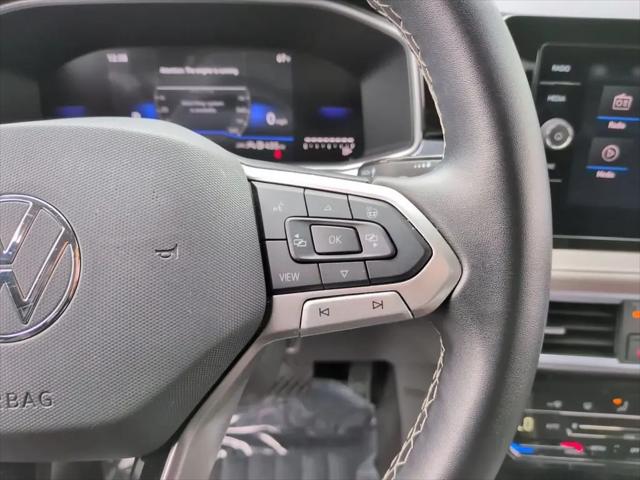 2025 Volkswagen Taos 1.5T SE