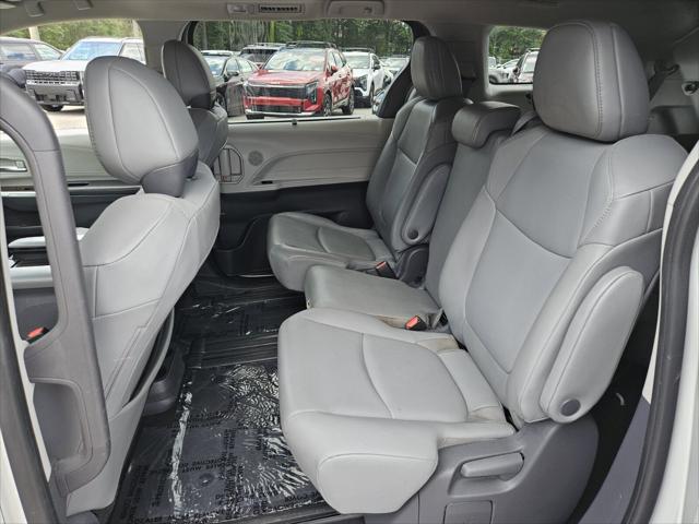 2021 Toyota Sienna XLE